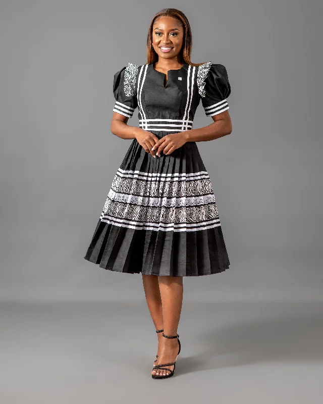 Mapitsi Bespoke Pleated Dress in Black Tunics Practical easy-care