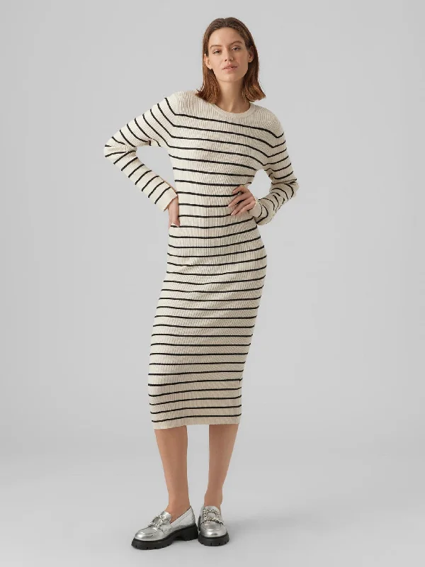 Γυναικείο φόρεμα πλεκτό VMGOLD RIB LONG LS O-NECK DRESS 10290663 | 10290663 Crew Neckline Sporty