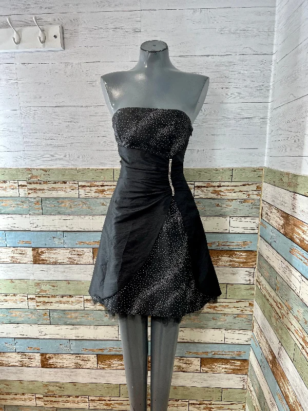 90’s Black & Silver Strapless Dress Tunics Gym athletic