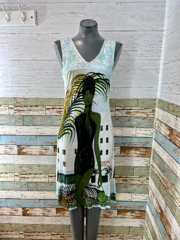 90’s Light Blue Multicolor Girl & Palm Print Summer Dress By Custo Barcelona Tunics Versatile all-occasion 90’s Light Blue Multicolor Girl & Palm Print Summer Dress By Custo Barcelona Tunics Versatile all-occasion