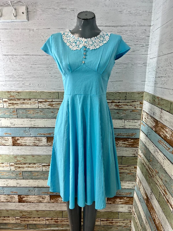 00’s Going 40’s Revival Blue Collar Lace Dress With Cap Sleeve Tunics Versatile functional 00’s Going 40’s Revival Blue Collar Lace Dress With Cap Sleeve Tunics Versatile functional