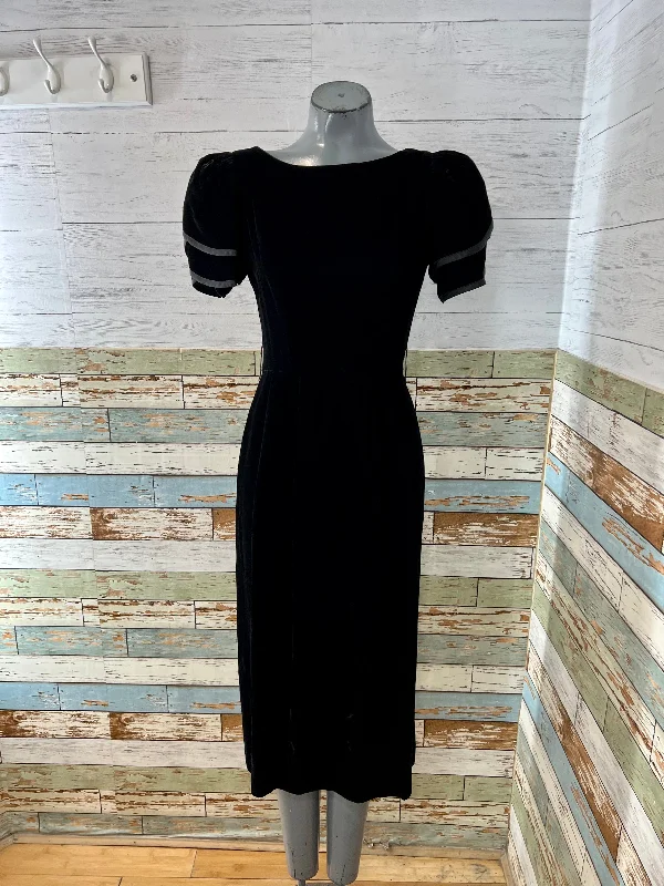 80’s Black Velvet Revival 40’s Dress Tunics Office stylish