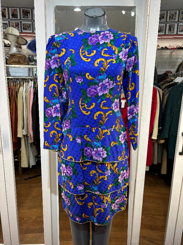 80’s Blue & Purple Flower Print Silk With Layering Panels Skirt Style Dress By Maggie London Tunics Trendy modern 80’s Blue & Purple Flower Print Silk With Layering Panels Skirt Style Dress By Maggie London Tunics Trendy modern