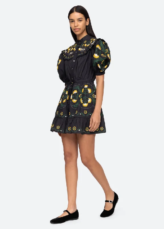 Dress Perle Print Puff Aw23-138 Black Tunics Trendy modern