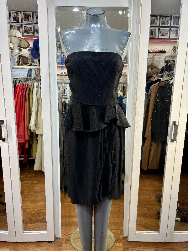 80’s Strapless Little Black Dress with Ruffle Waist Details by Albert Nipon Tunics Business professional 80’s Strapless Little Black Dress with Ruffle Waist Details by Albert Nipon Tunics Business professional