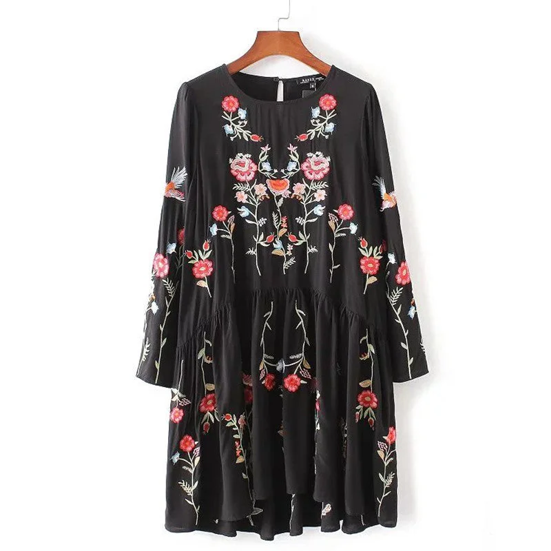 Autumn Fashion Brand Floral Embroidered Dress Women Round Neck Long Sleeve Vintage Black Dress Vestidos AAZZ8304 Autumn Fashion Brand Floral Embroidered Dress Women Round Neck Long Sleeve Vintage Black Dress Vestidos AAZZ8304