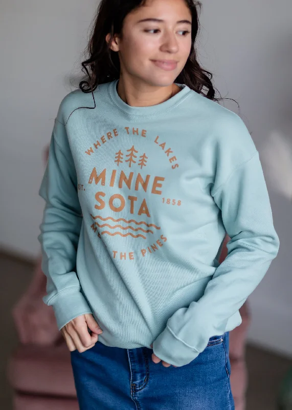 Long Sleeve Crewneck Sweatshirt - FINAL SALE Hoodie with Belted Waist Structured Tailored Long Sleeve Crewneck Sweatshirt - FINAL SALE Hoodie with Belted Waist Structured Tailored