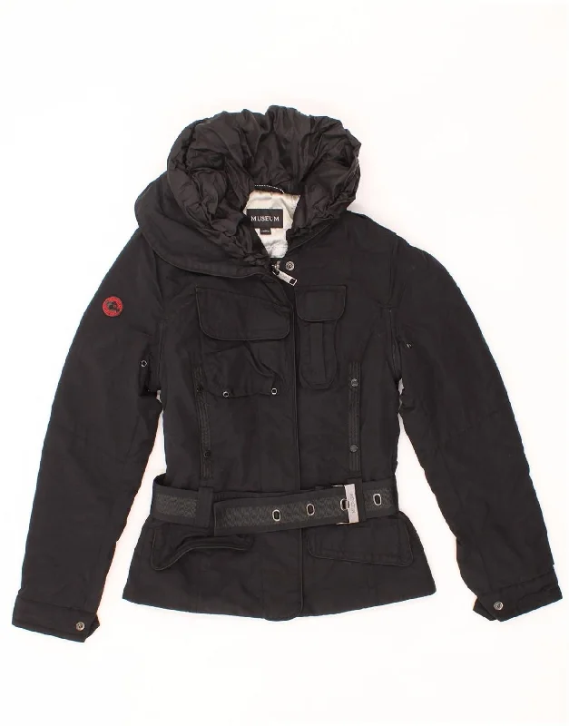 MUSEUM Womens Hooded Windbreaker Jacket UK 6 XS Black Cotton Belted Jacket Elasticated Jacket Padded Jacket MUSEUM Womens Hooded Windbreaker Jacket UK 6 XS Black Cotton Belted Jacket Elasticated Jacket Padded Jacket