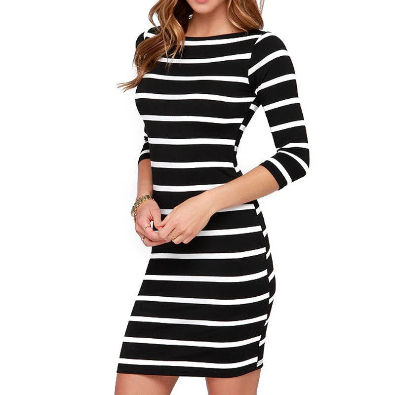 Spring Summer Women Round Neck Fashion Black and White Striped Long Sleeve Straight Plus Size Casual Dress Spring Summer Women Round Neck Fashion Black and White Striped Long Sleeve Straight Plus Size Casual Dress